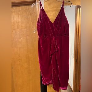 Plum velvet middi dress